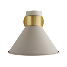 Signature Lane Wall Sconce – Brown