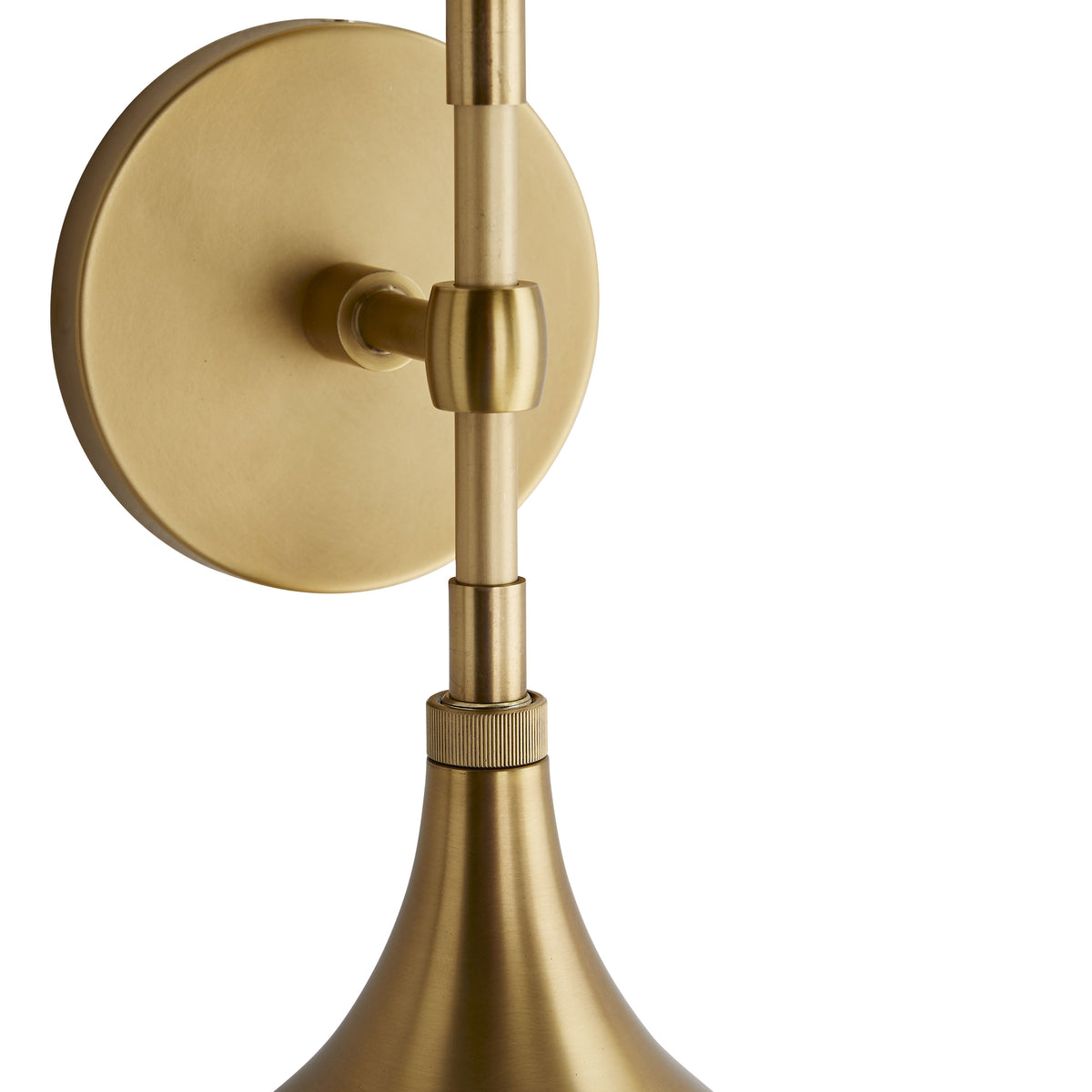 Signature Augustus Wall Sconce