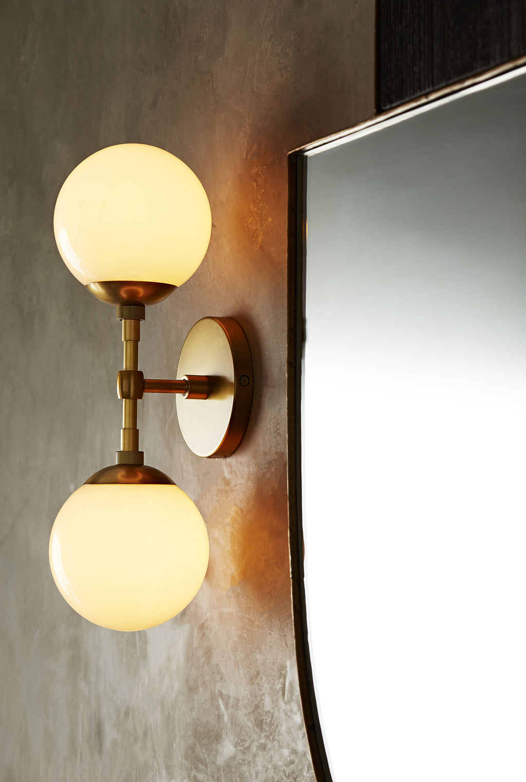 Signature Polaris Wall Sconce