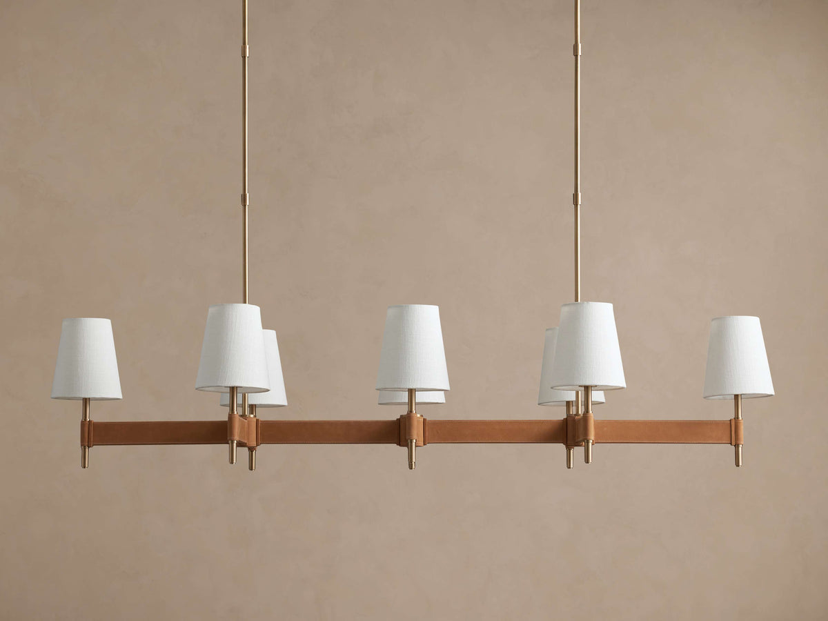 Signature Hastings Linear Chandelier