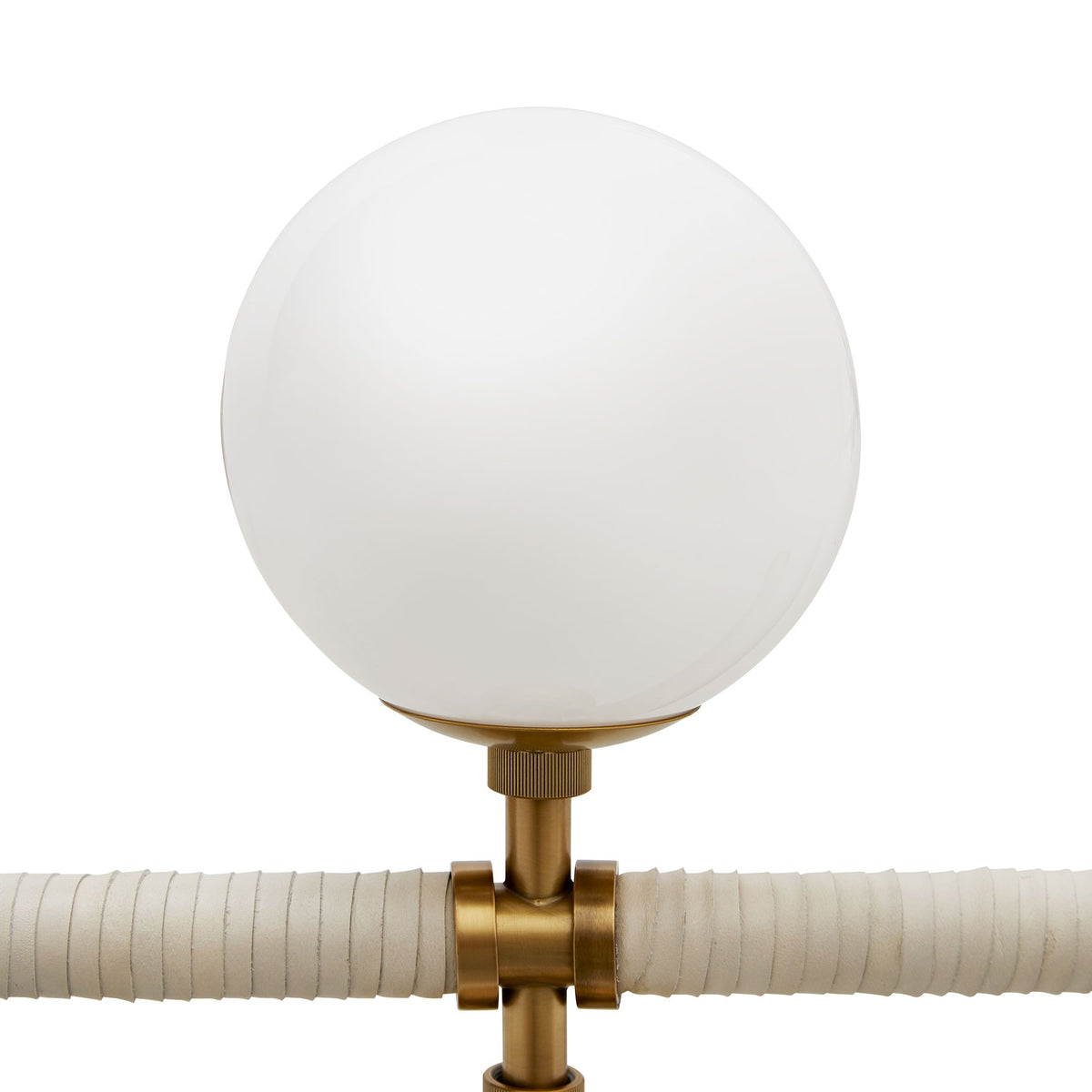 Sculptural Harrison Linear Chandelier – Gold