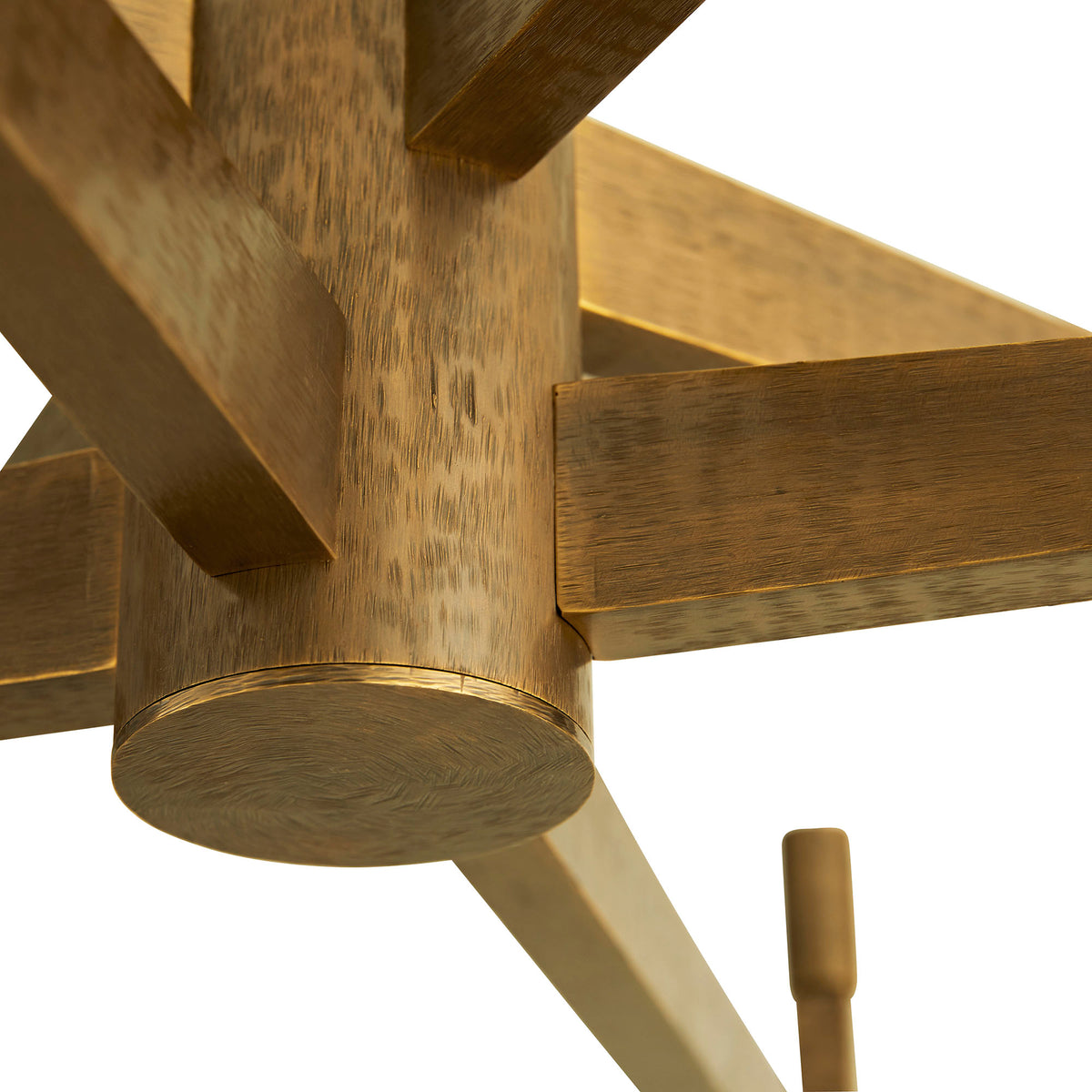 Sculptural Griff Chandelier – Gold