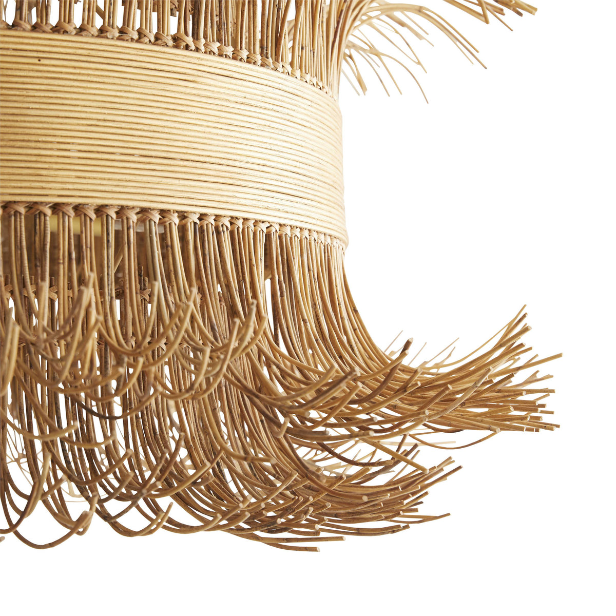 Sculptural Filamento Chandelier – Natural, Rattan