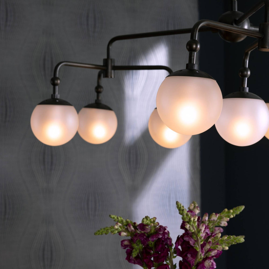 Sculptural Utica Chandelier – Black