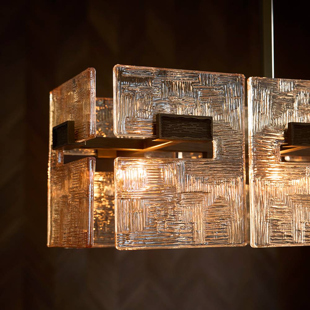 Heritage Vetrina Linear Chandelier, alternate view