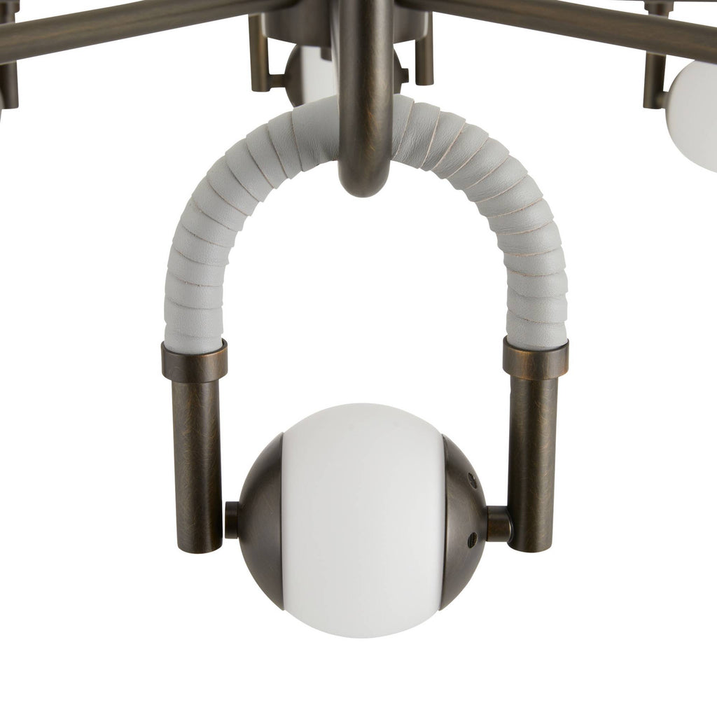 Signature Hollins Chandelier