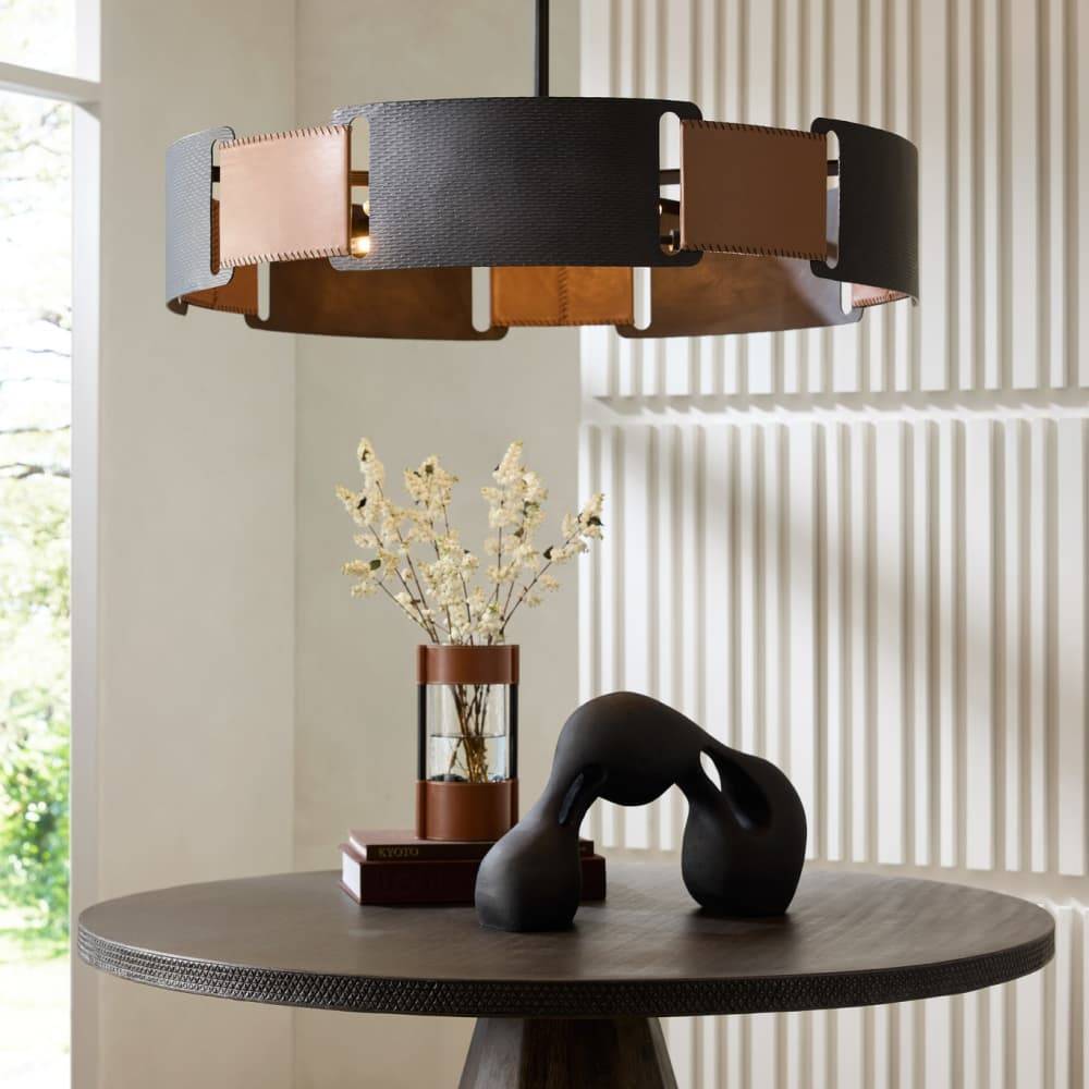 Signature Ivan Chandelier, alternate view