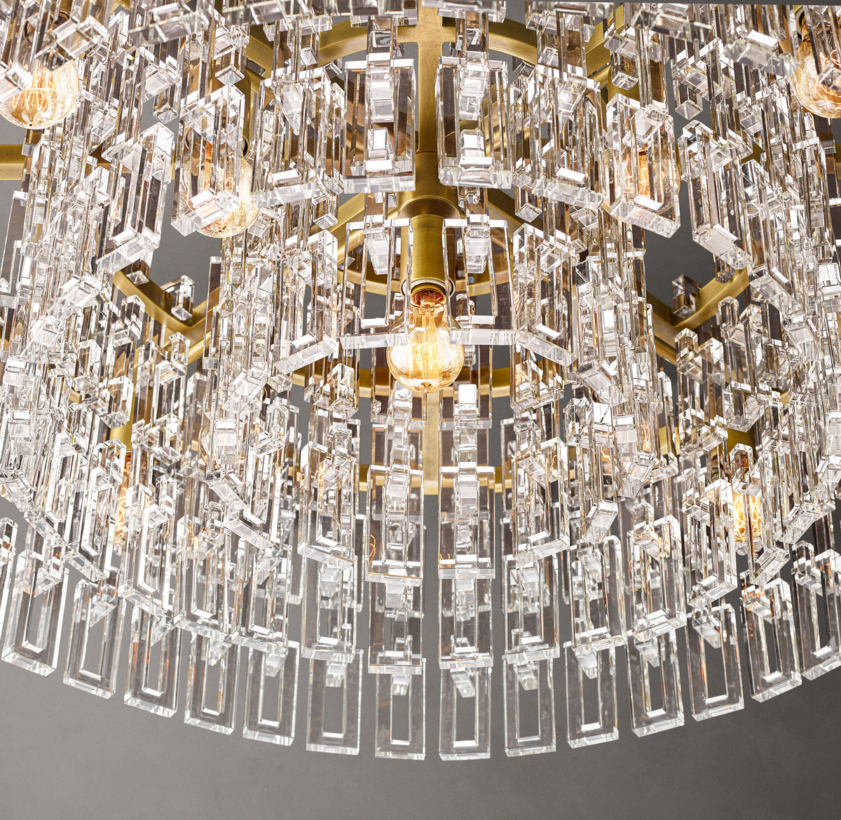 Artisan Marignan Round Chandelier – 36"