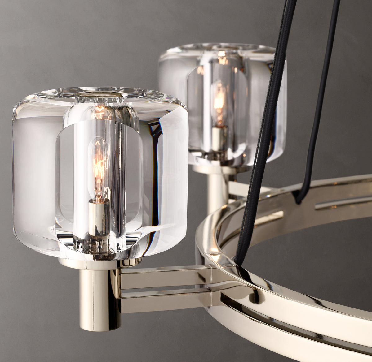 Sculptural Demaret Round Chandelier – 36"