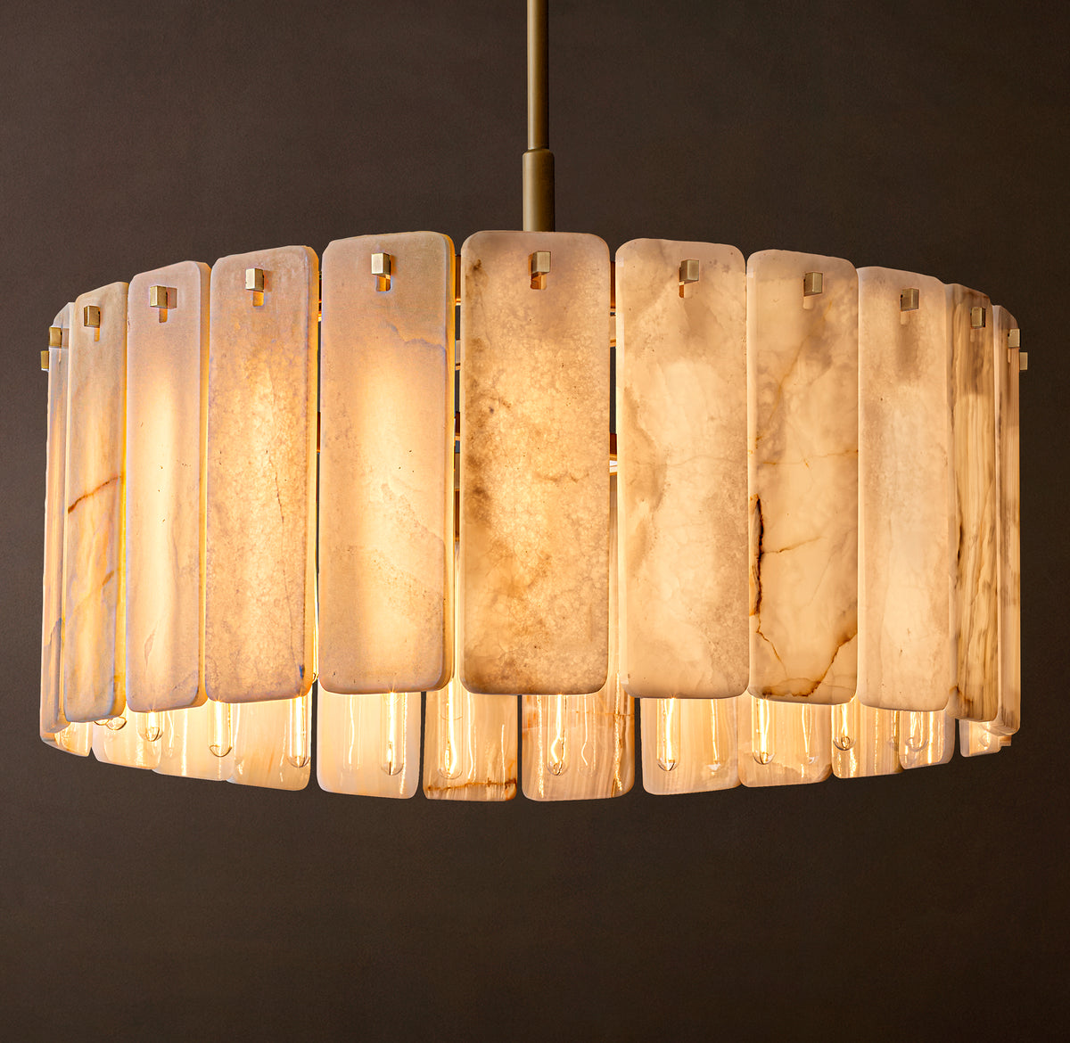 Signature Calamette Onyx Round Chandelier – 36"