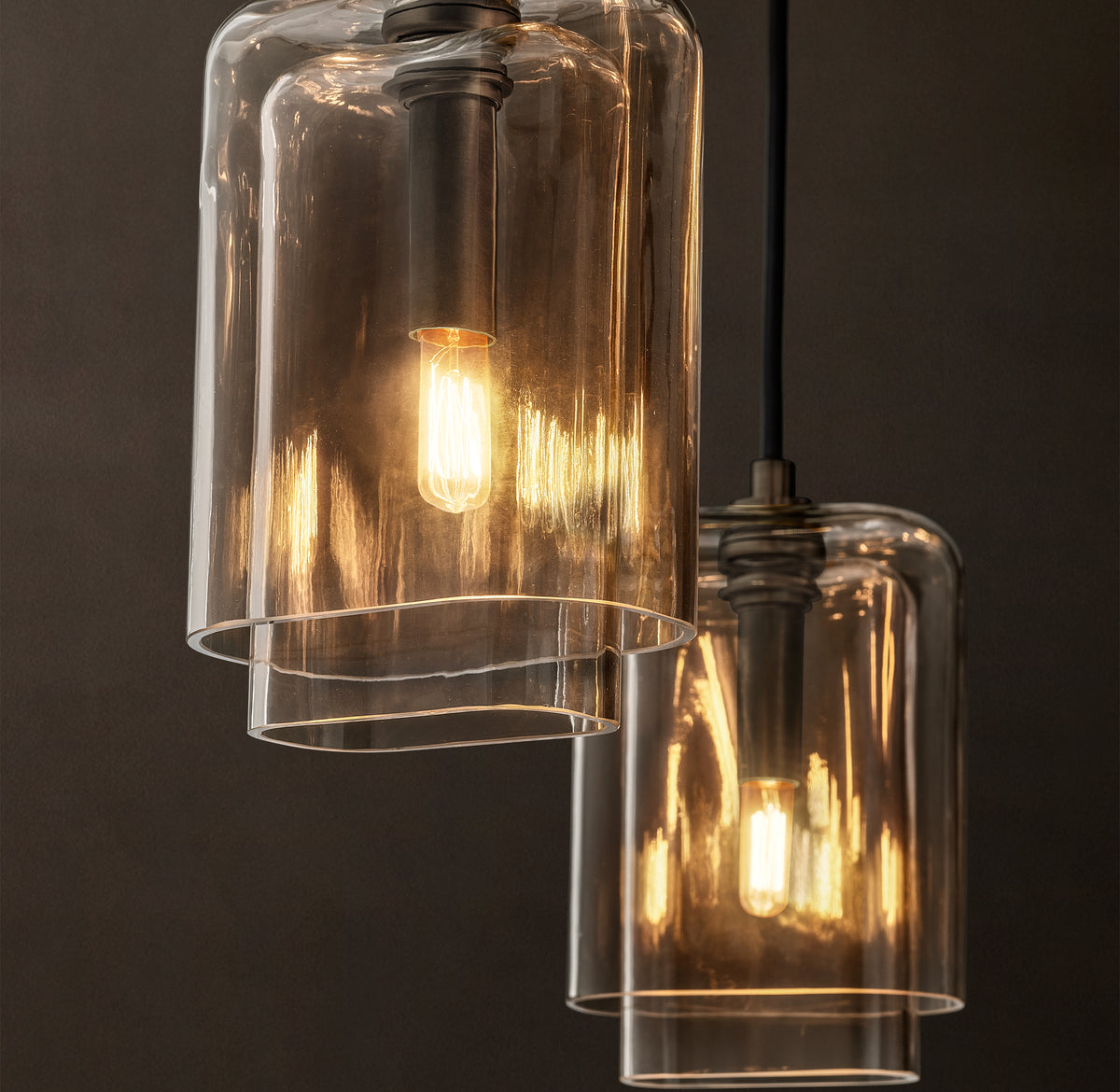 Artisan Lacour Clear Glass Cluster Chandelier – 30"